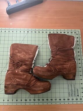 Sanita Women’s Wood Totem Boot